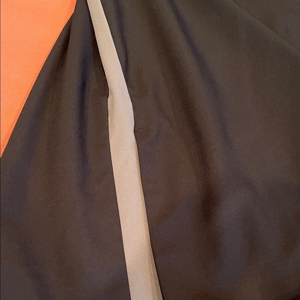 Nike Men's Black Windbreaker Jacket - Picture 4 of 4